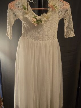 Romantic White Lace & Tulle Maxi Dress with Floral Accent